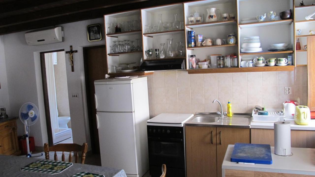 Guesthouse Ursic Селка Екстер'єр фото